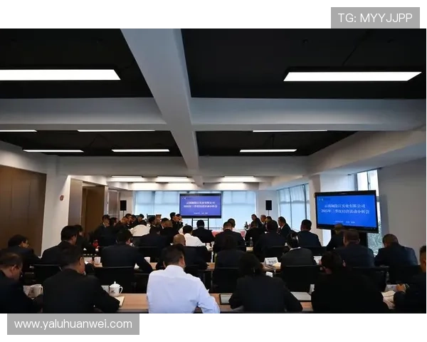 华体会网页登录平台安全可靠，保障用户个人信息与资金安全，享受无忧的在线娱乐体验